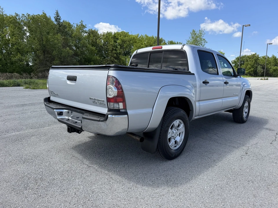 2011 Toyota Tacoma 2nd Gen - Image 16 of 31
