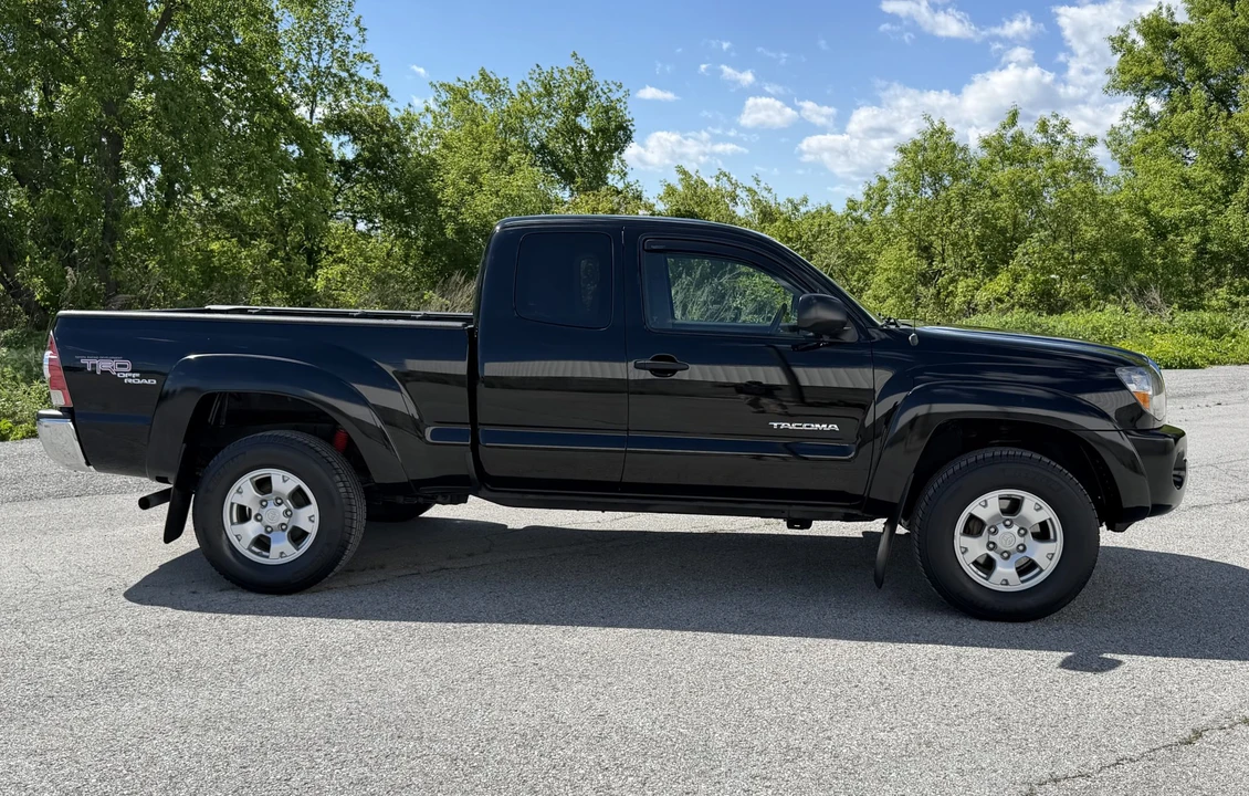 2011 Toyota Tacoma 2nd Gen - Image 14 of 31