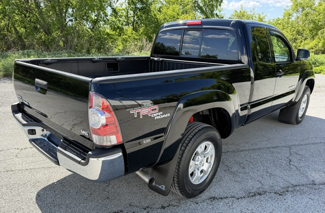 2011 Toyota Tacoma 2nd Gen - Image 20 of 31