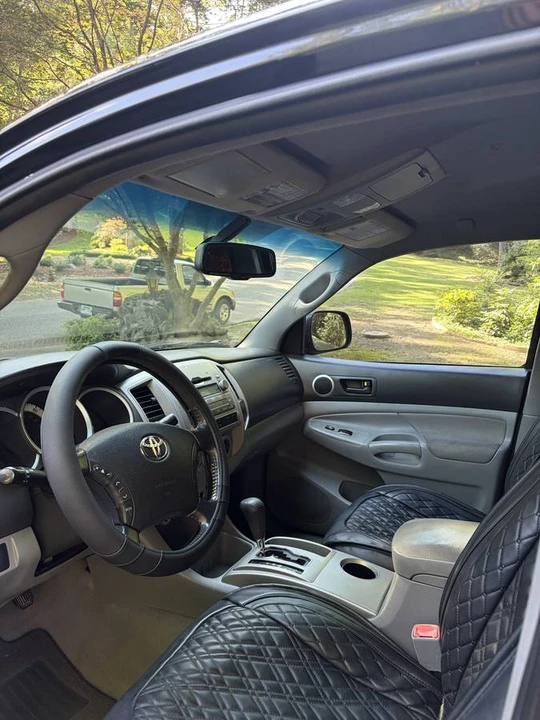 2011 Toyota Tacoma 2nd Gen - Image 6 of 16