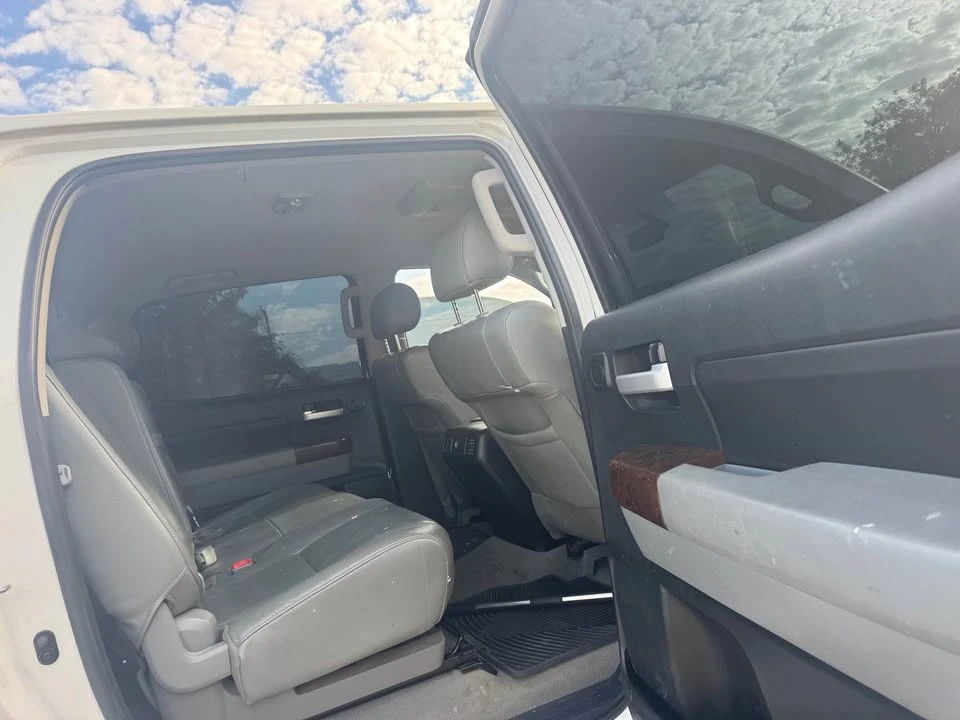 2011 Toyota Tundra 2nd Gen - Image 6 of 6