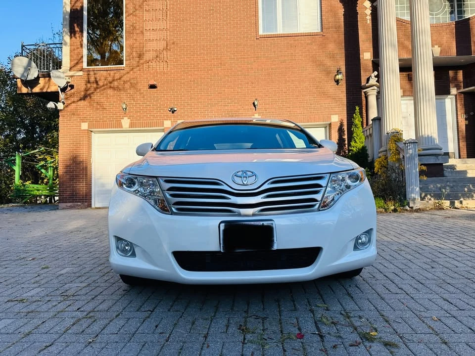 2011 Toyota Venza - Image 3 of 12