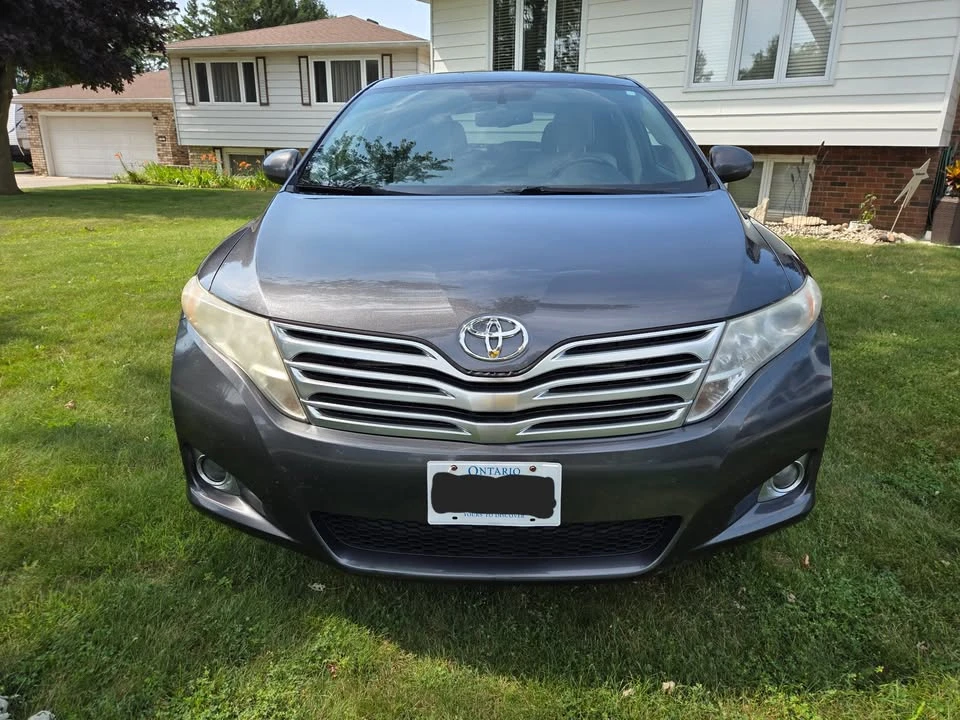 2011 Toyota Venza - Image 2 of 16