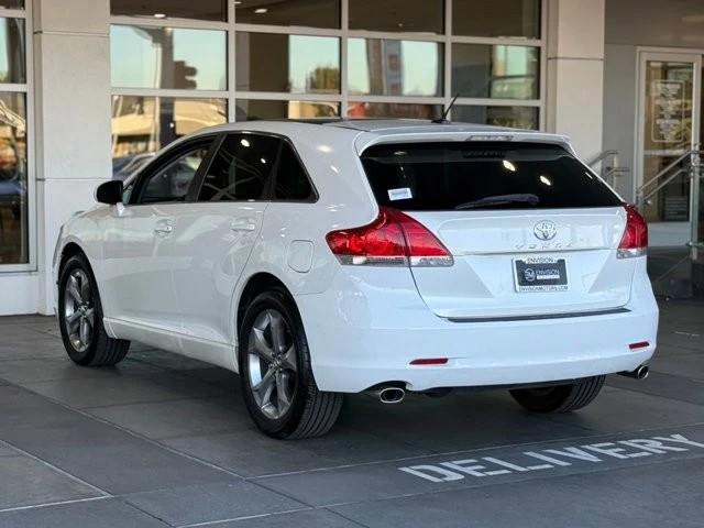 2011 Toyota Venza - Image 9 of 12