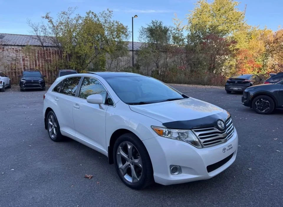 2011 Toyota Venza - Image 3 of 20