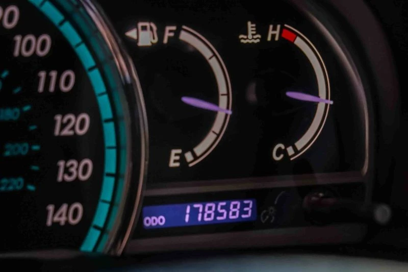2011 Toyota Venza - Image 8 of 12