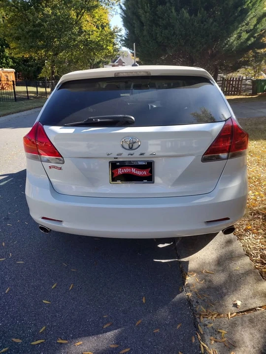2011 Toyota Venza - Image 4 of 14