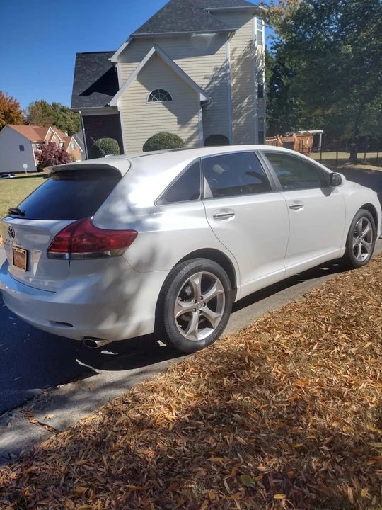 2011 Toyota Venza - Image 3 of 14