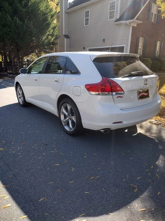 2011 Toyota Venza - Image 5 of 14