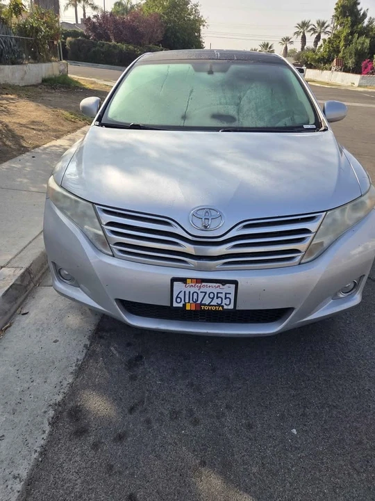 2011 Toyota Venza - Image 2 of 6