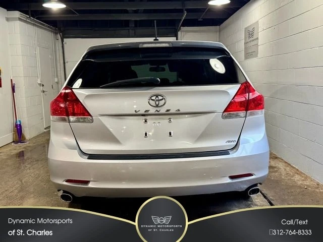 2011 Toyota Venza - Image 9 of 21