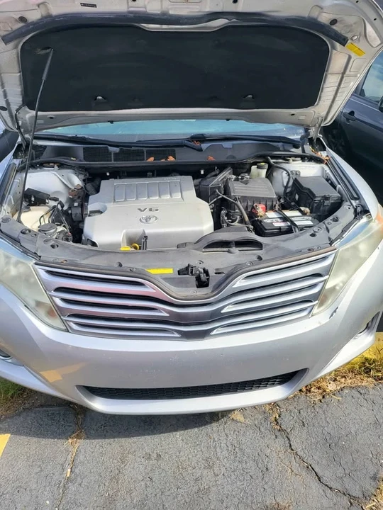 2011 Toyota Venza - Image 3 of 12