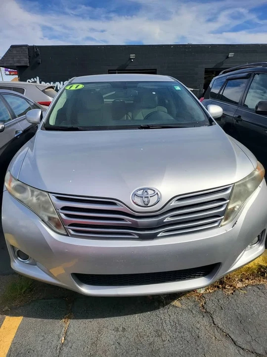 2011 Toyota Venza - Image 12 of 12