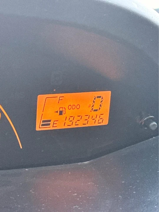 2011 Toyota Yaris - Image 11 of 11