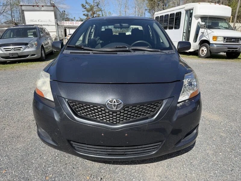 2011 Toyota Yaris - Image 10 of 21