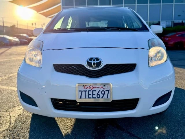 2011 Toyota Yaris - Image 20 of 21