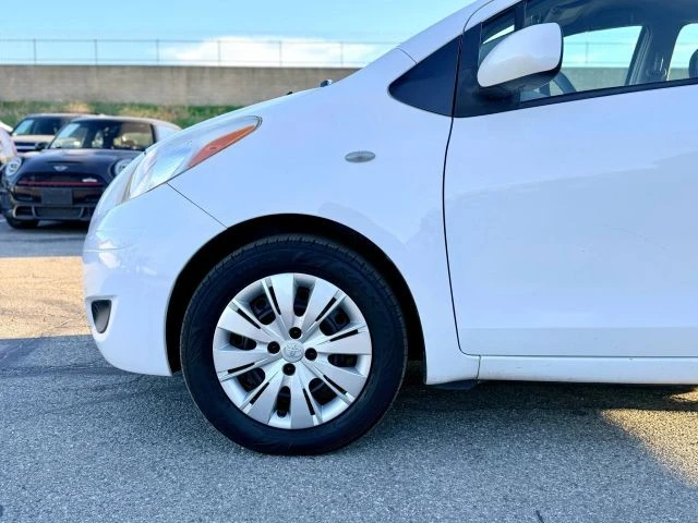 2011 Toyota Yaris - Image 21 of 21