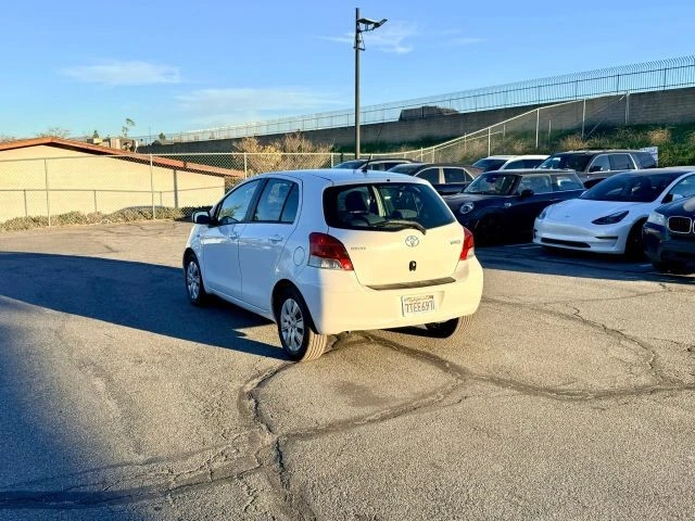 2011 Toyota Yaris - Image 6 of 21