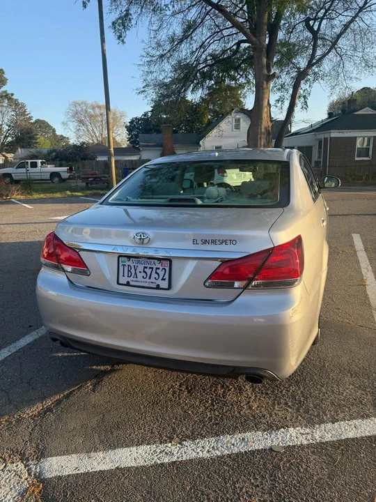 2011 Toyota Avalon 3rd Gen - Image 7 of 10
