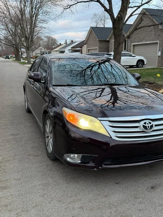 2011 Toyota Avalon 3rd Gen - Image 3 of 16