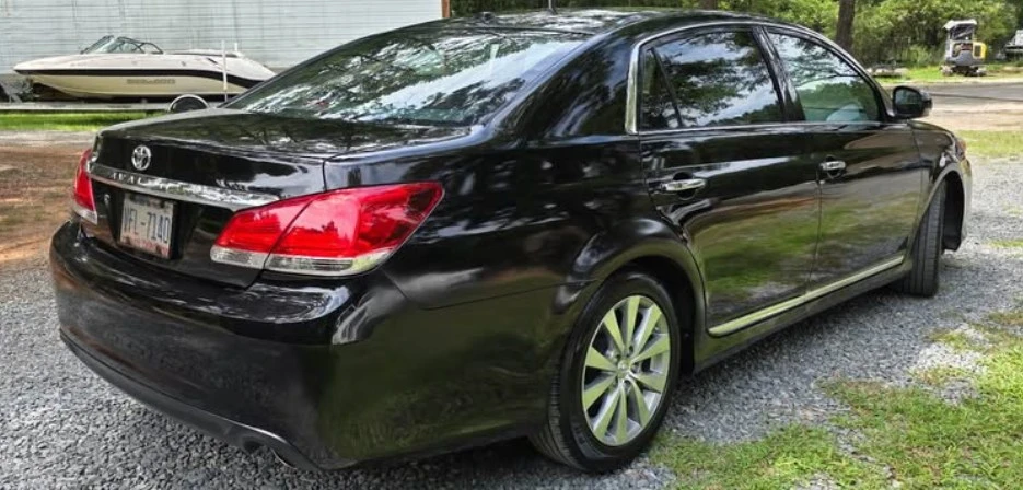 2011 Toyota Avalon 3rd Gen - Image 7 of 12