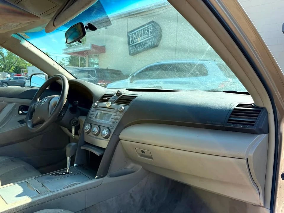 2011 Toyota Camry 6th Gen - Image 12 of 18