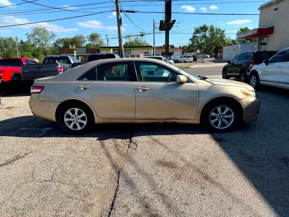 2011 Toyota Camry 6th Gen - Image 6 of 18