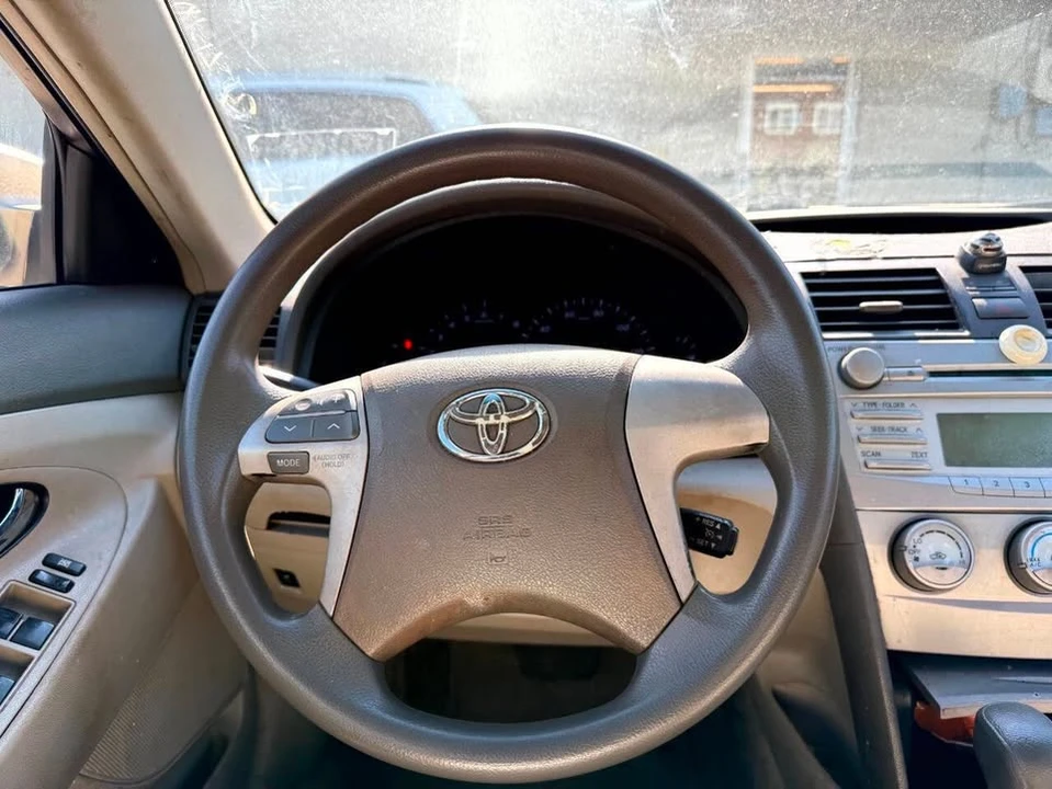 2011 Toyota Camry 6th Gen - Image 18 of 18