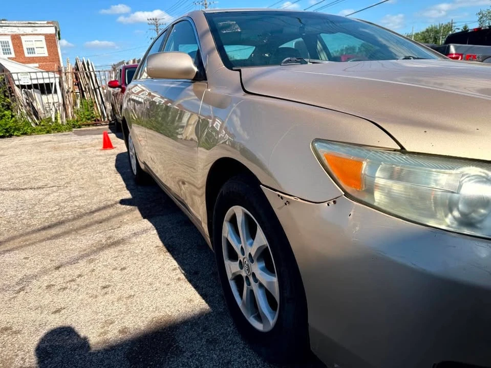 2011 Toyota Camry 6th Gen - Image 3 of 18
