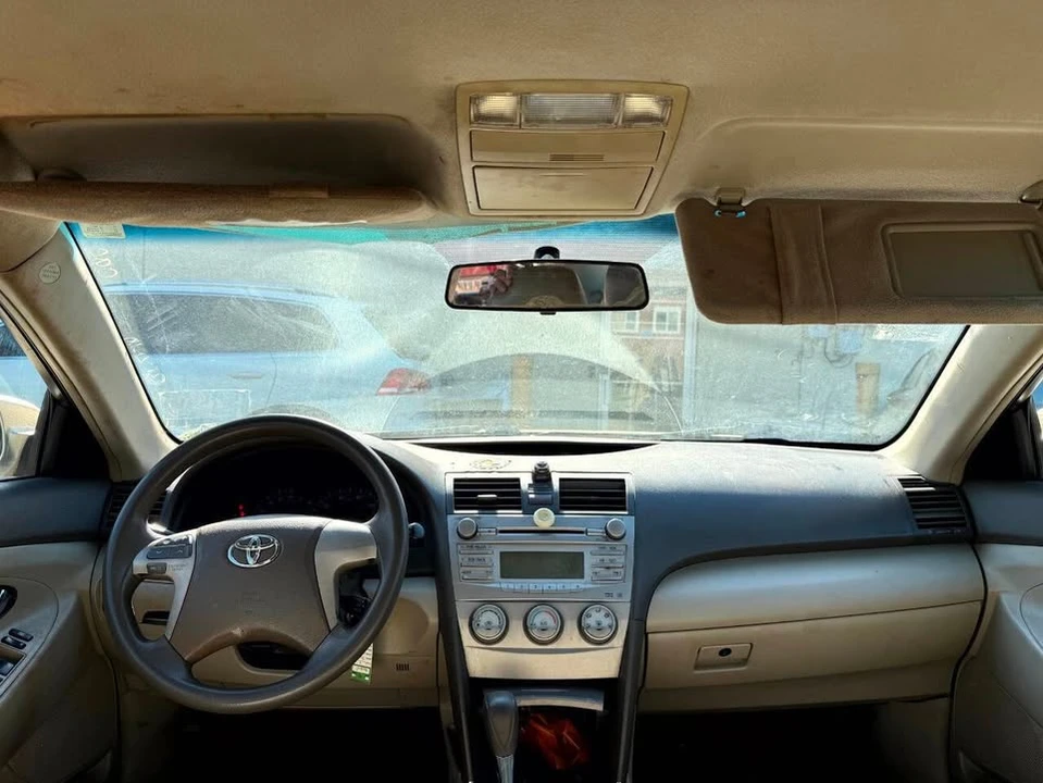 2011 Toyota Camry 6th Gen - Image 17 of 18
