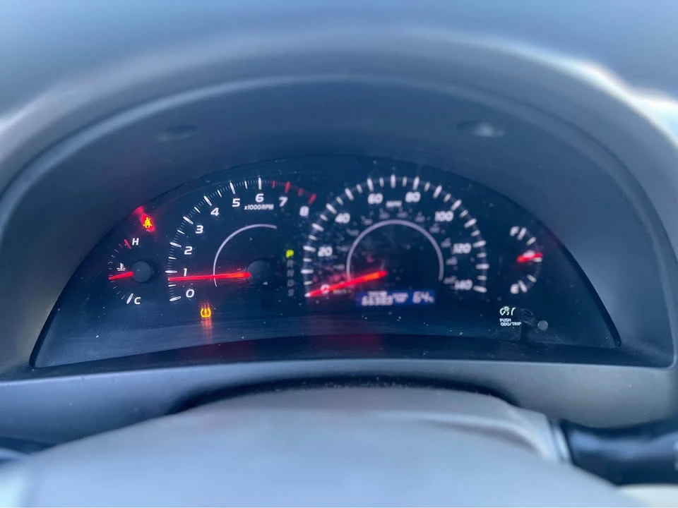 2011 Toyota Camry 6th Gen - Image 15 of 15