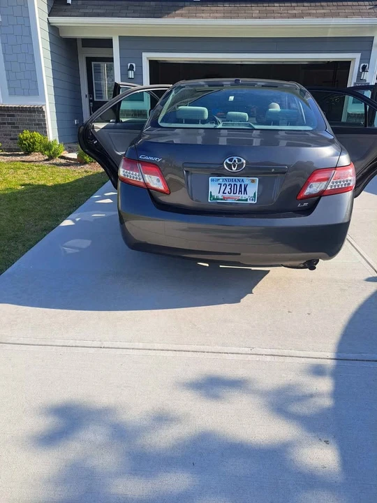 2011 Toyota Camry 6th Gen - Image 14 of 20
