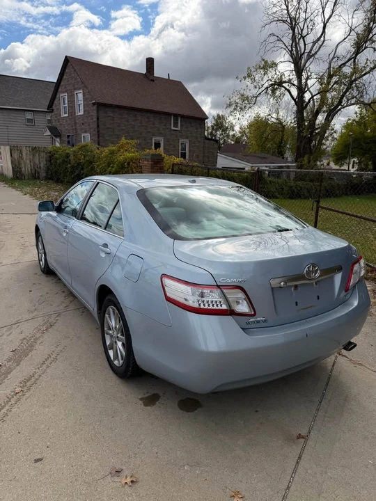 2011 Toyota Camry 6th Gen - Image 7 of 11