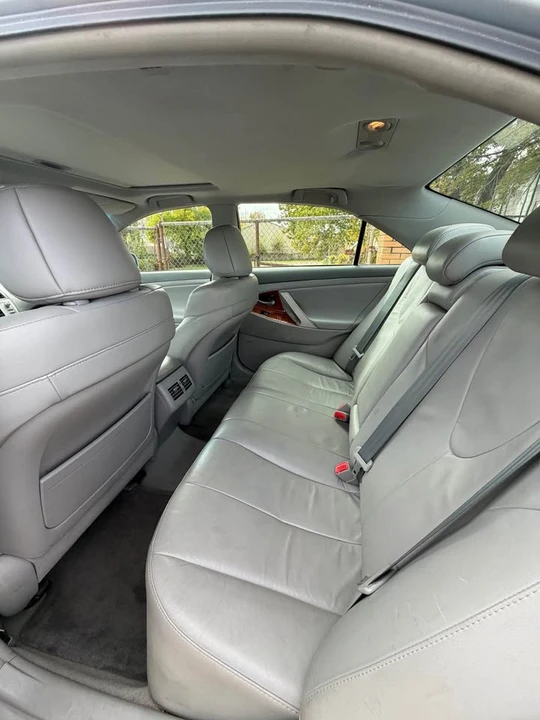 2011 Toyota Camry 6th Gen - Image 9 of 11