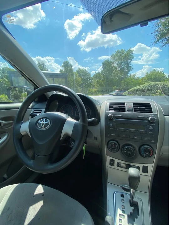 2011 Toyota Corolla 10th Gen - Image 12 of 13