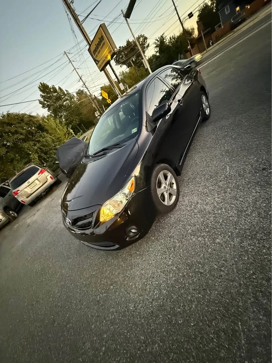 2011 Toyota Corolla 10th Gen - Image 2 of 8