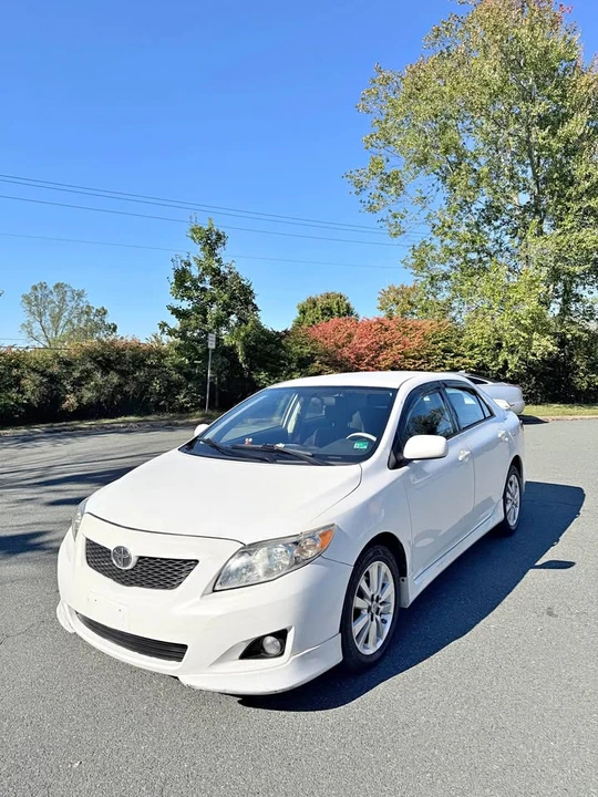 2011 Toyota Corolla 10th Gen - Image 1 of 17