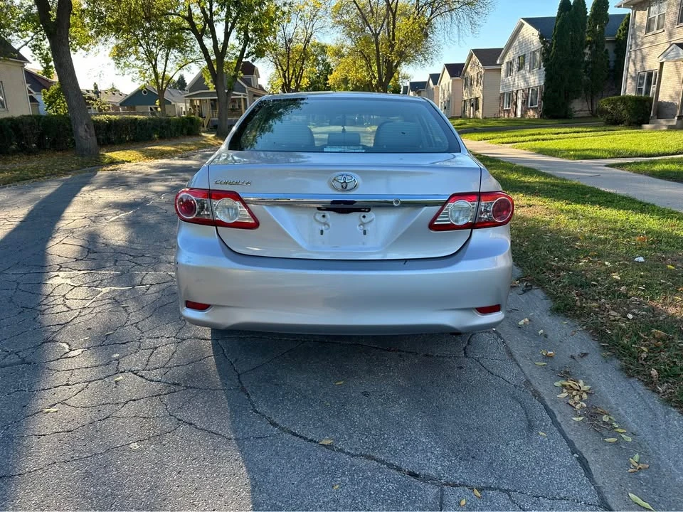 2011 Toyota Corolla 10th Gen - Image 5 of 13