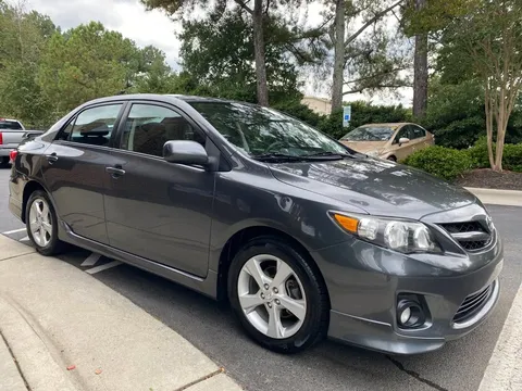 2011 Toyota Corolla 10th Gen - Image 4 of 18