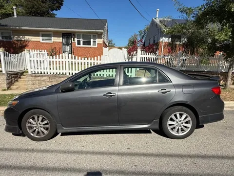 2011 Toyota Corolla 10th Gen - Image 3 of 4