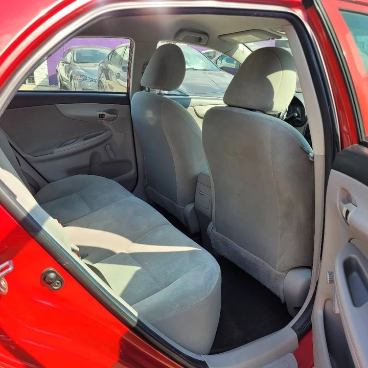 2011 Toyota Corolla 10th Gen - Image 5 of 11