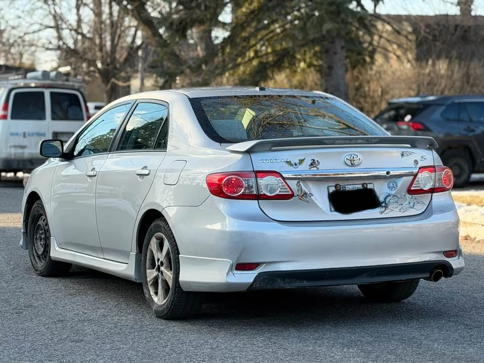 2011 Toyota Corolla 10th Gen - Image 3 of 12