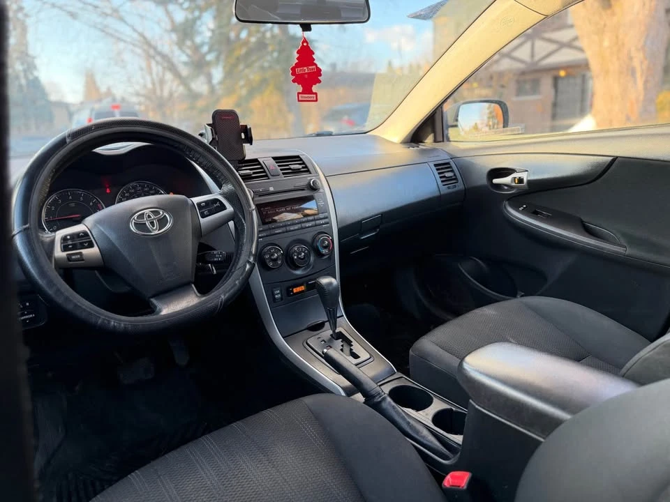 2011 Toyota Corolla 10th Gen - Image 10 of 12