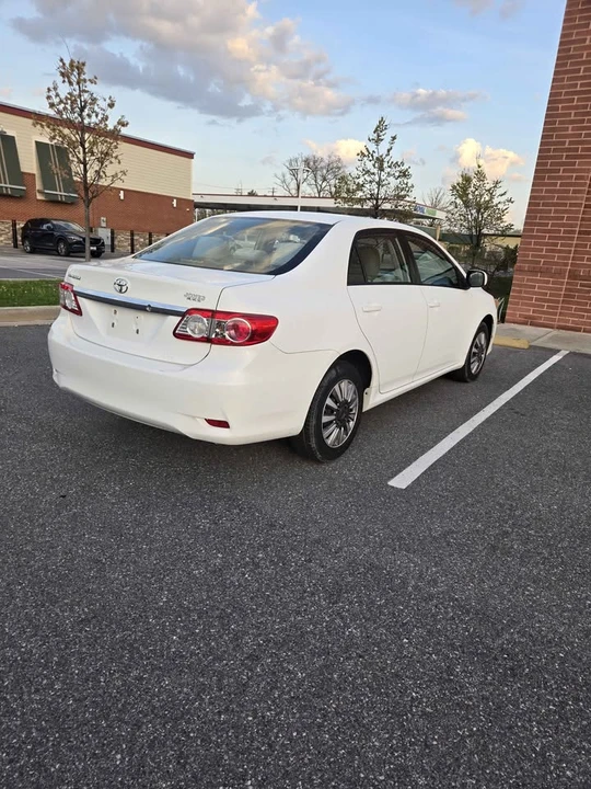 2011 Toyota Corolla 10th Gen - Image 3 of 14