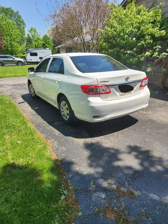 2011 Toyota Corolla 10th Gen - Image 3 of 5