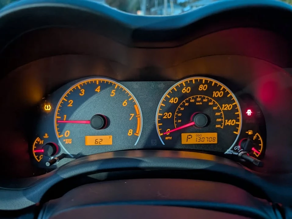 2011 Toyota Corolla 10th Gen - Image 16 of 18