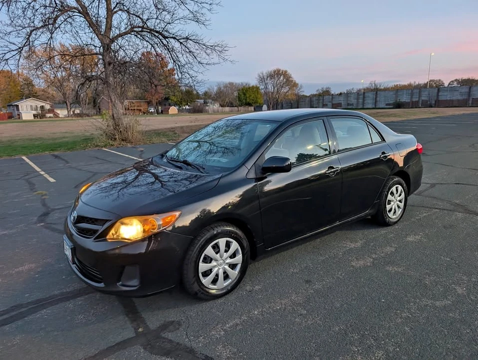 2011 Toyota Corolla 10th Gen - Image 1 of 18