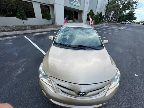 2011 Toyota Corolla 10th Gen - Image 2 of 19