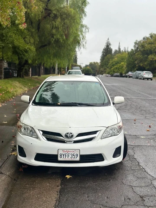 2011 Toyota Corolla 10th Gen - Image 3 of 8