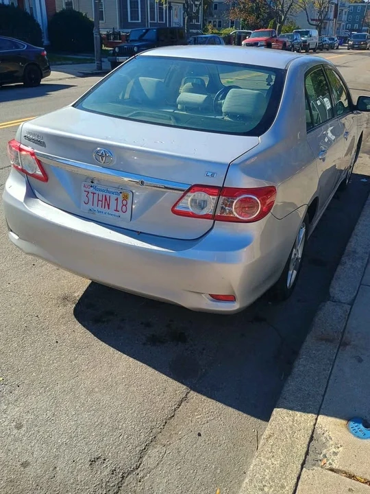 2011 Toyota Corolla 10th Gen - Image 2 of 9
